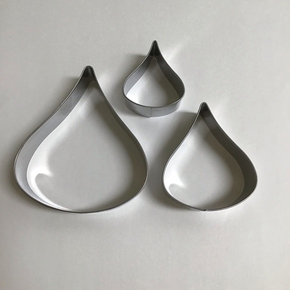 Hershey’s Kisses Cookie Cutter 3-PC NESTING SET Hershey's Brand Teardrop Crafts - Picture 1 of 10